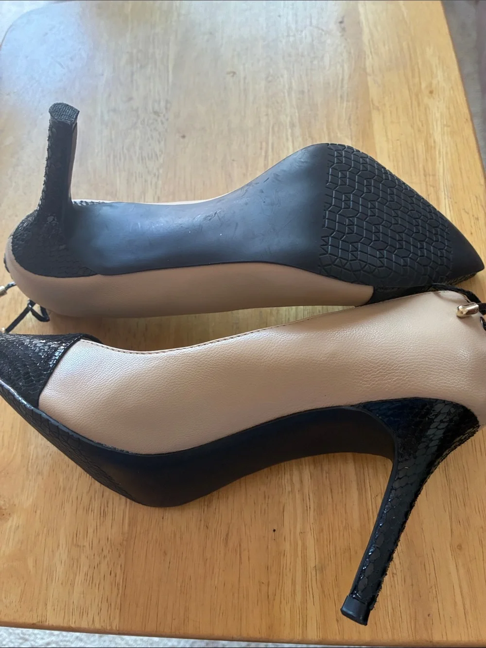 Levity Stiletto